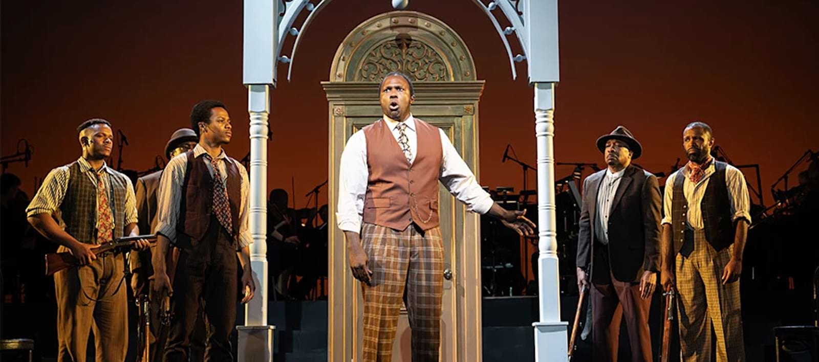 Pre-theatre Dining near Vivian Beaumont Theater, New York, NY - New York  City Theatre, image size:1600x708